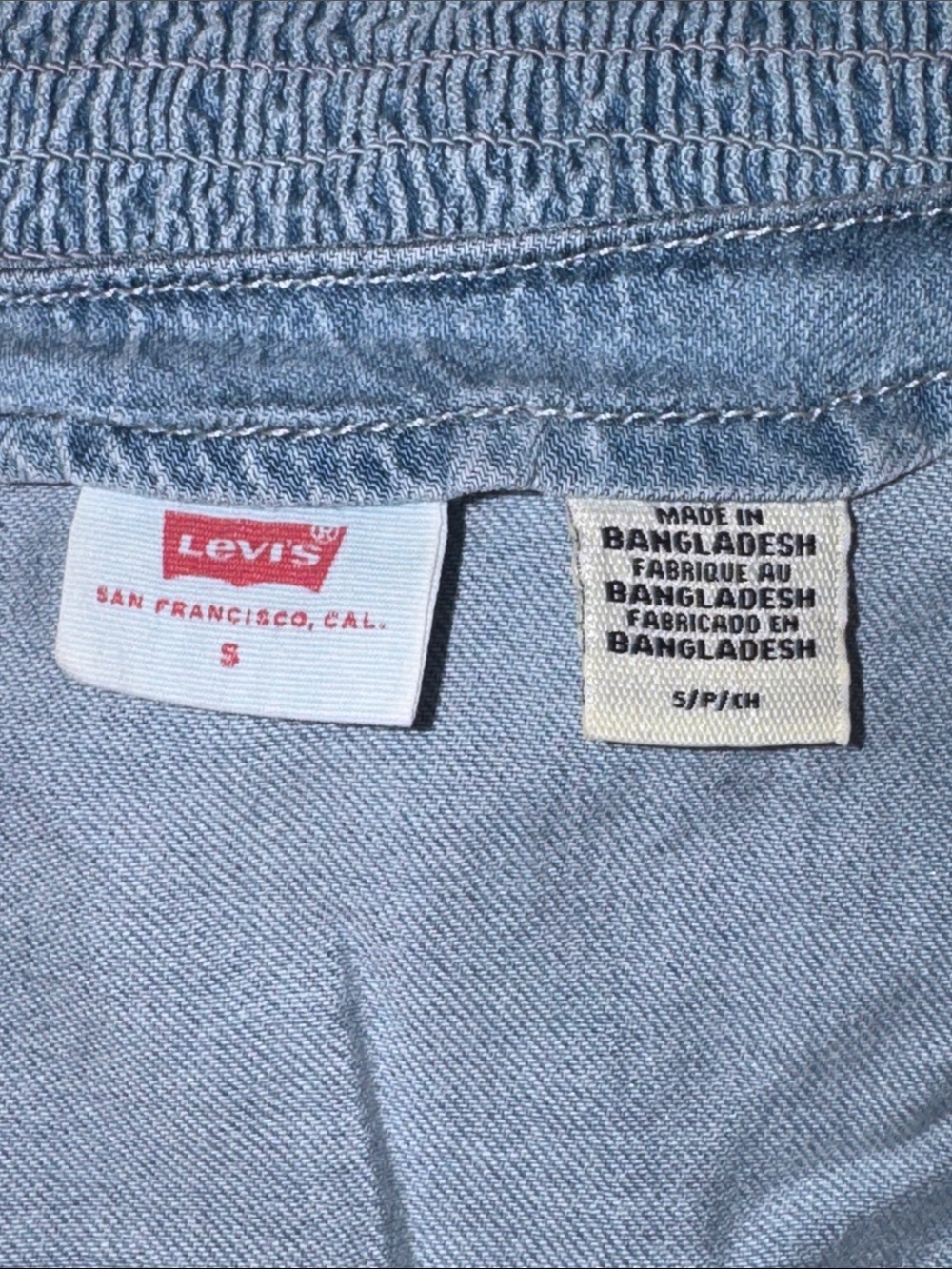 Levi's Light Blue Denim Button-Down Blouse - Picture 3 of 4